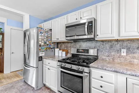 110 Pattee Hill Road Goffstown NH 03045