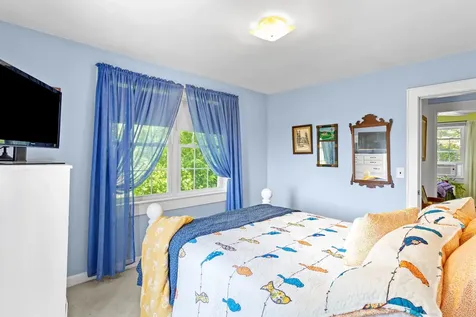 110 Pattee Hill Road Goffstown NH 03045