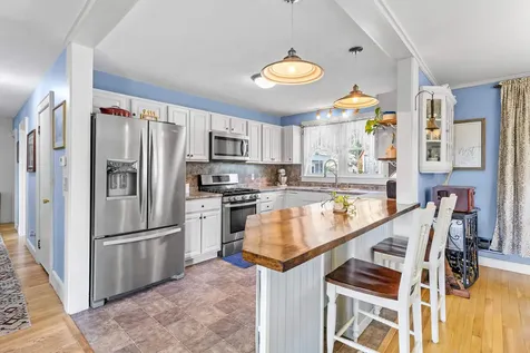 110 Pattee Hill Road Goffstown NH 03045