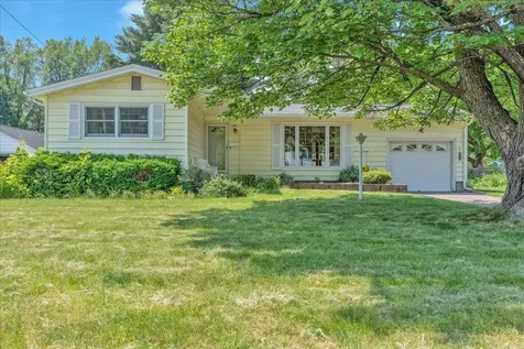 90 Logwood Street South Burlington VT 05403
