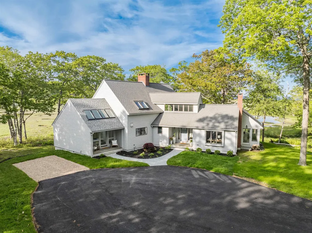 47 Tower Road Kittery ME 03904