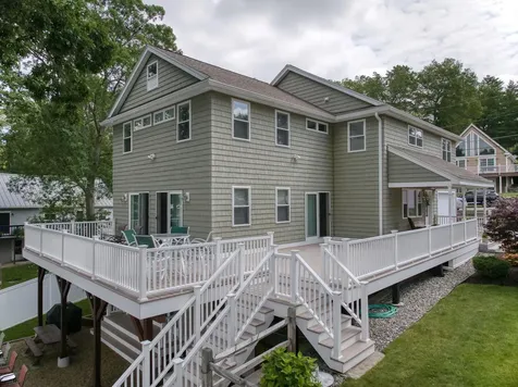 9 Blake Road Salem NH 03079