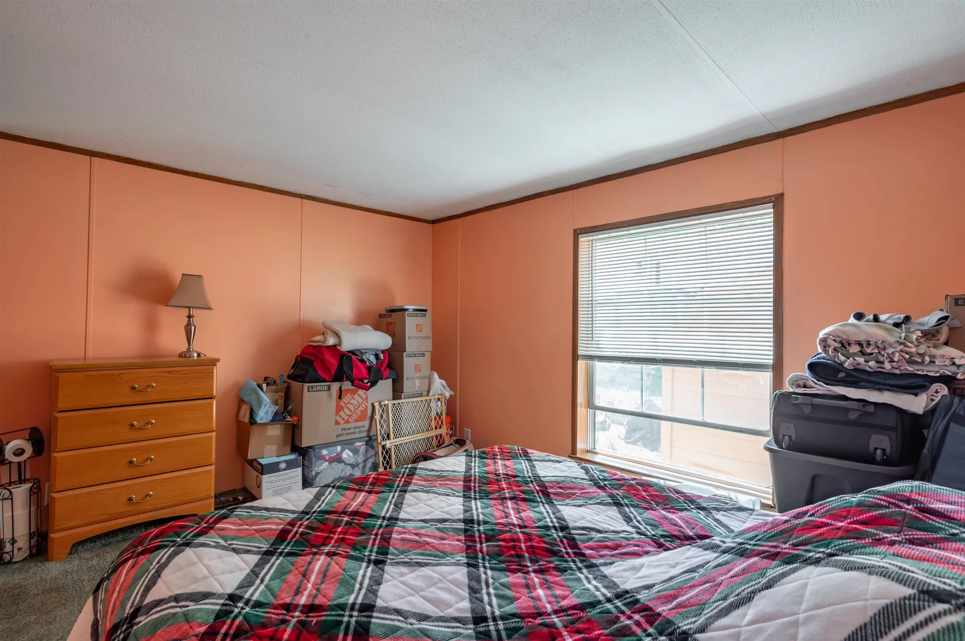 139 Rockingham Road Derry NH 03038