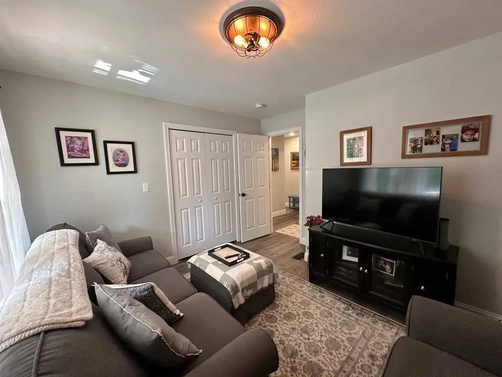 326 Dublin Road Jaffrey NH 03452