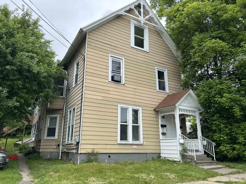 9 Hopkins Street Rutland City VT 05701