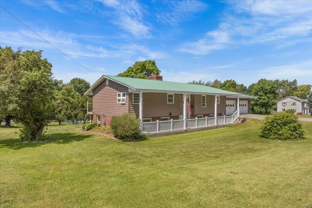 564 Street Albans Road Swanton VT 05488