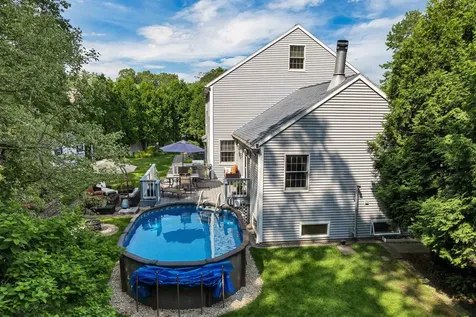 8 Nicholas Way Seabrook NH 03874