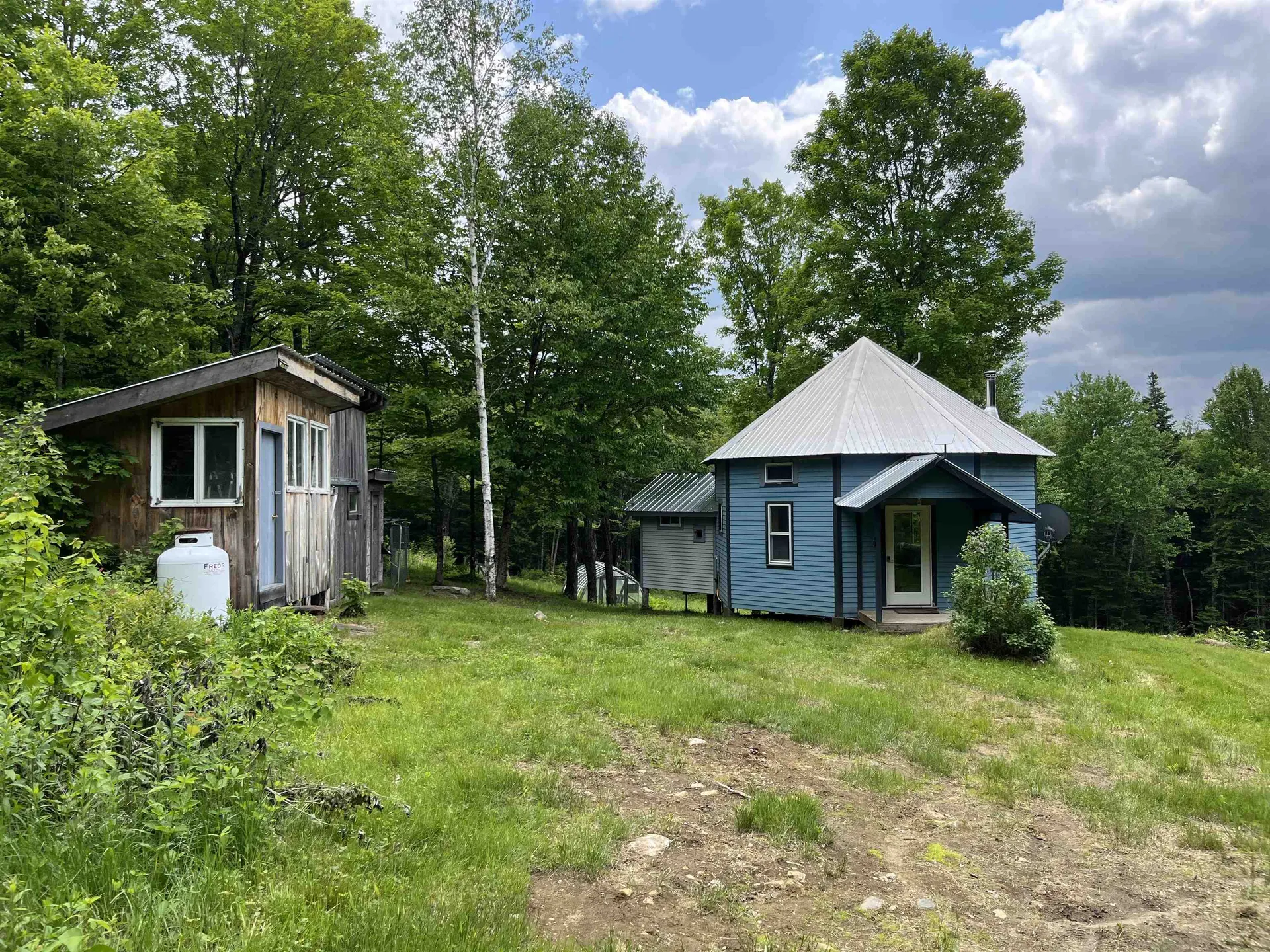 2577 Center Pond Road Newark VT 05871