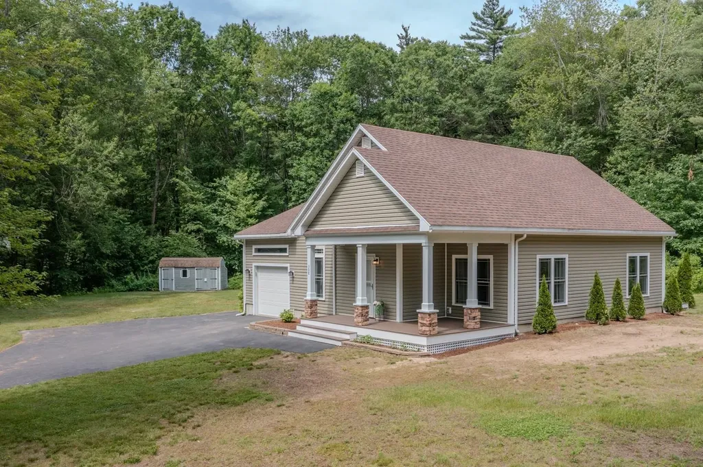 308 Pickering Road Rochester NH 03867