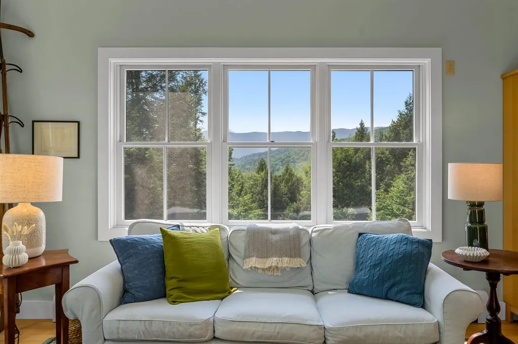 93 Highland Drive Warren VT 05674