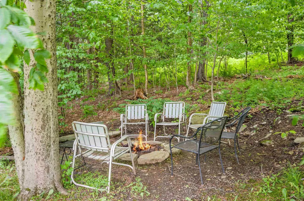 93 Highland Drive Warren VT 05674