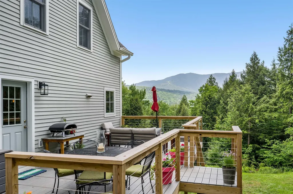 93 Highland Drive Warren VT 05674