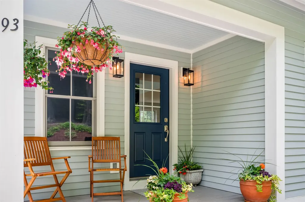 93 Highland Drive Warren VT 05674