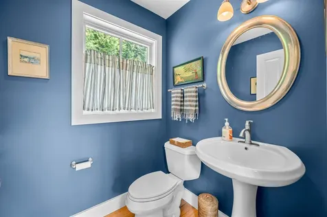 93 Highland Drive Warren VT 05674