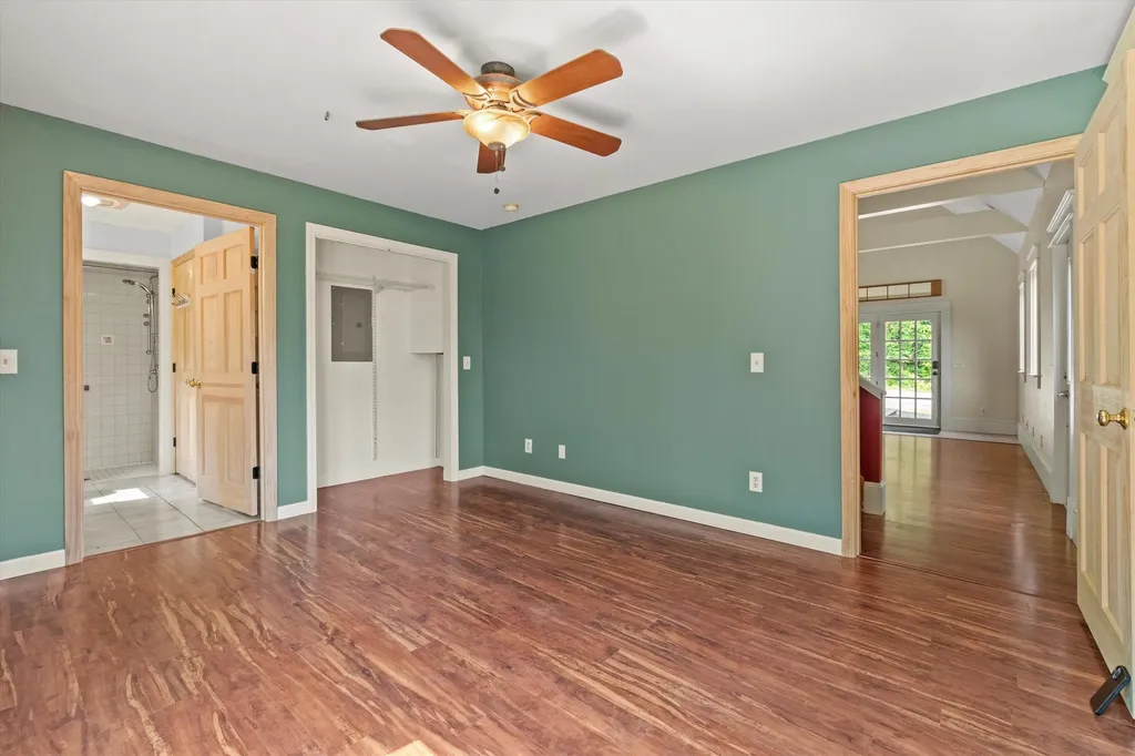 592 Old Bristol Road New Hampton NH 03256