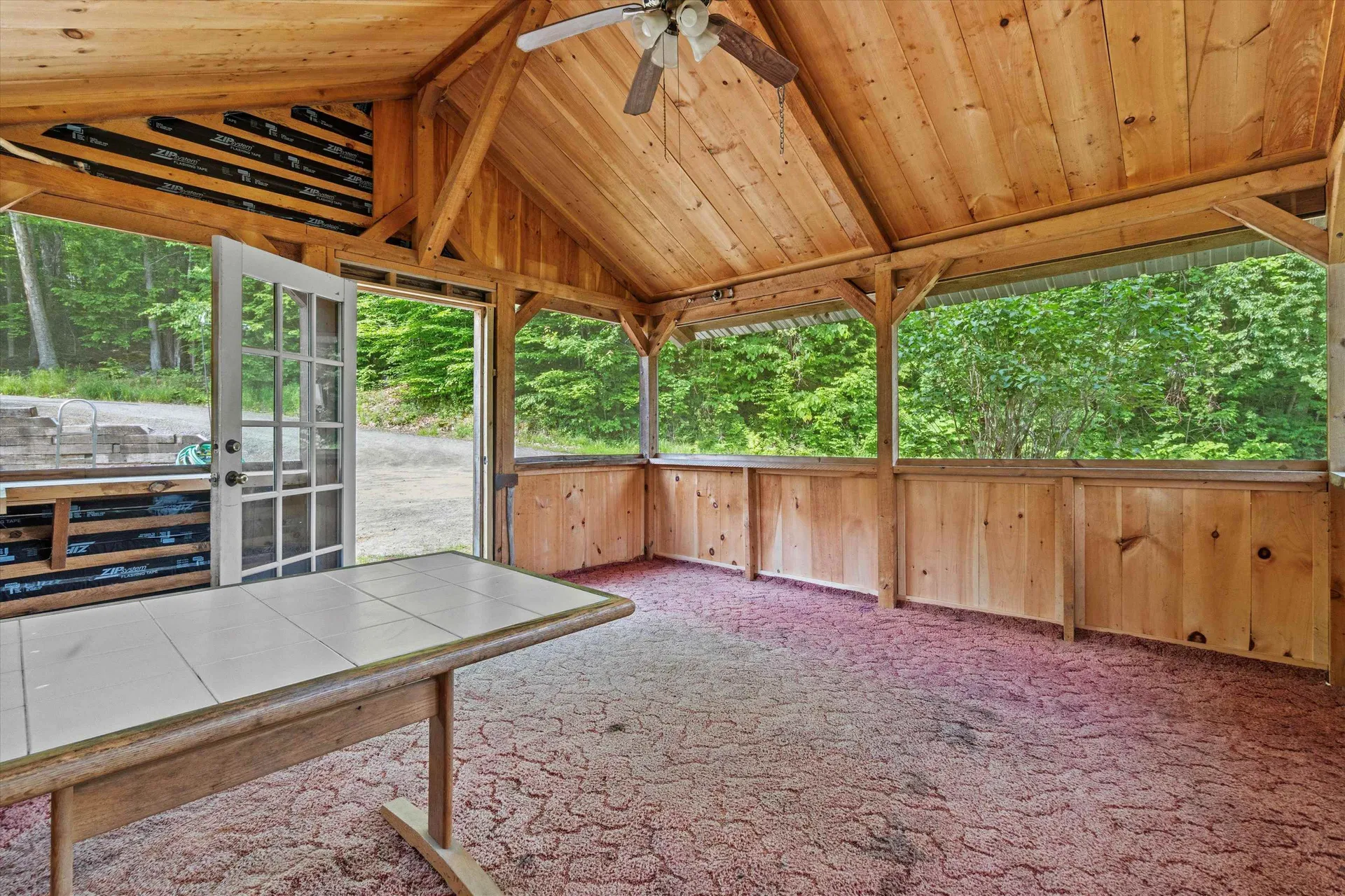 592 Old Bristol Road New Hampton NH 03256