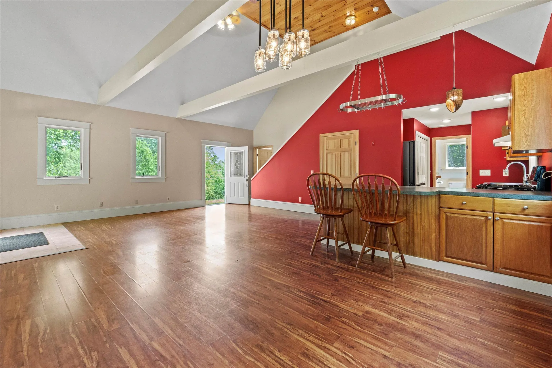592 Old Bristol Road New Hampton NH 03256