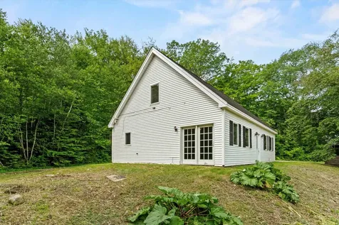 592 Old Bristol Road New Hampton NH 03256
