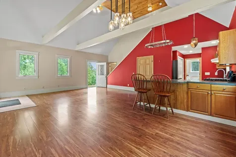 592 Old Bristol Road New Hampton NH 03256