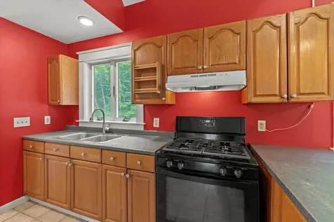 592 Old Bristol Road New Hampton NH 03256