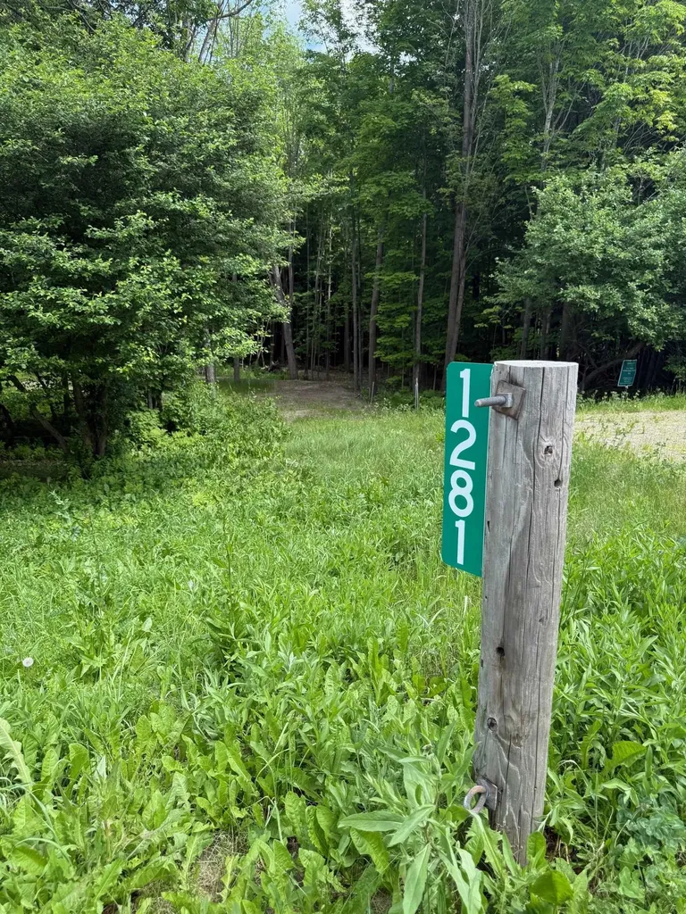 1281 Vt Route 101 Troy VT 05868