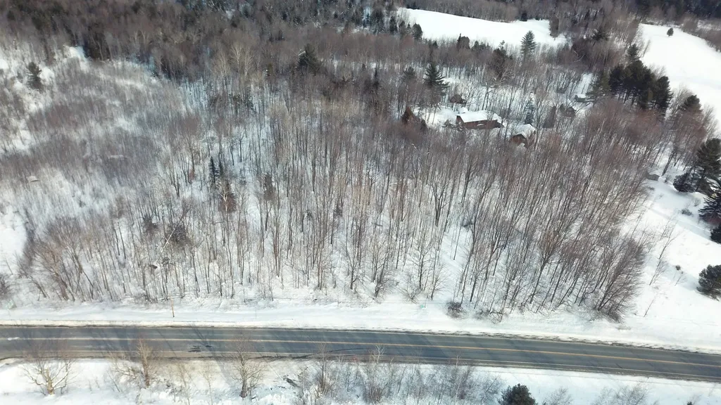 1281 Vt Route 101 Troy VT 05868