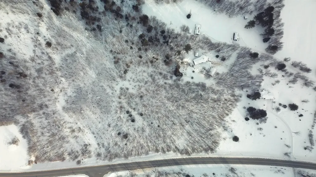 1281 Vt Route 101 Troy VT 05868