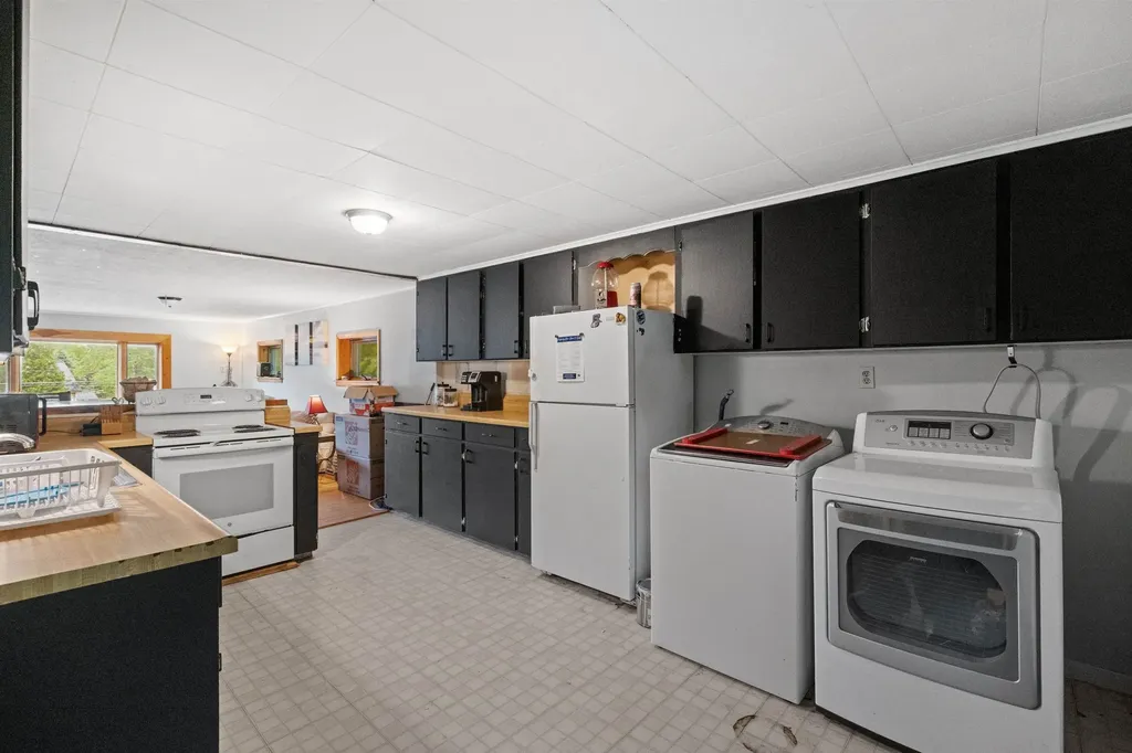 172 Cilleyville Road Andover NH 03216