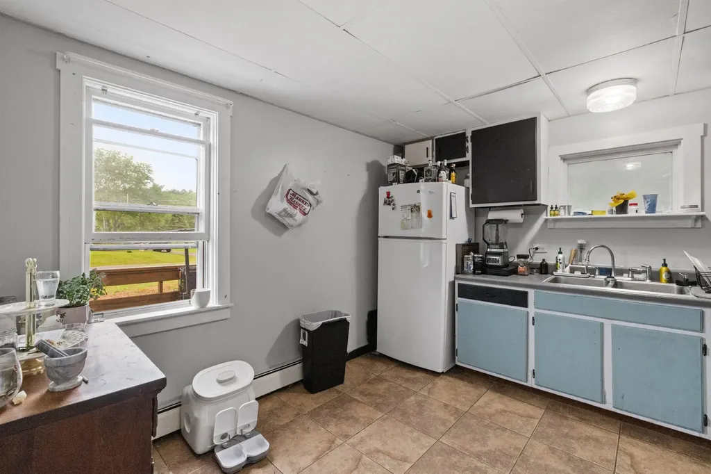 172 Cilleyville Road Andover NH 03216