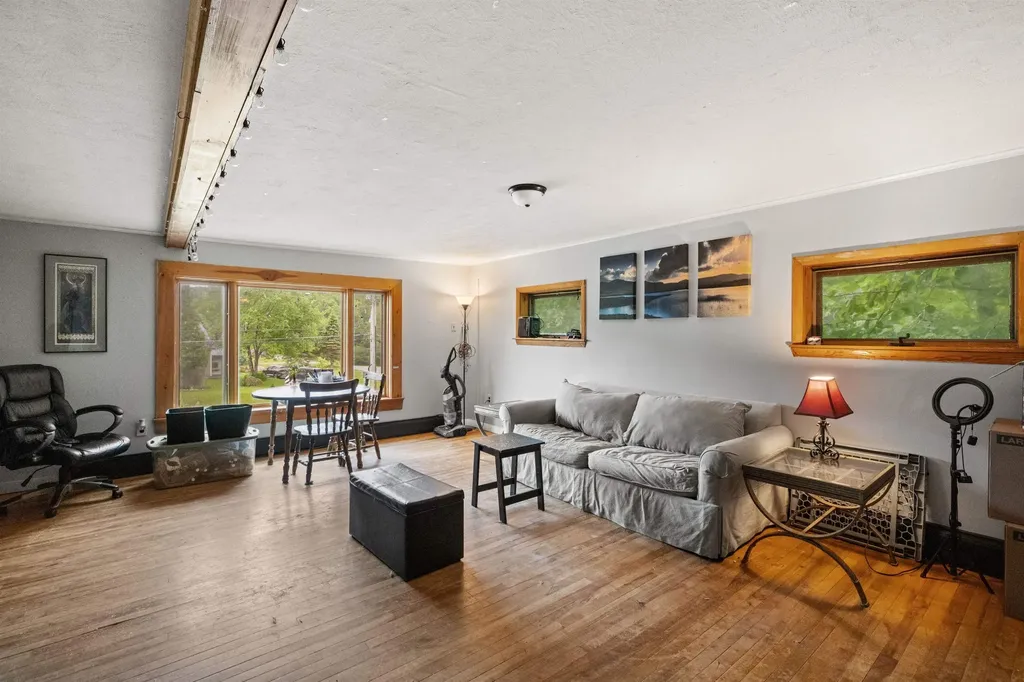 172 Cilleyville Road Andover NH 03216
