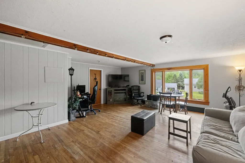 172 Cilleyville Road Andover NH 03216