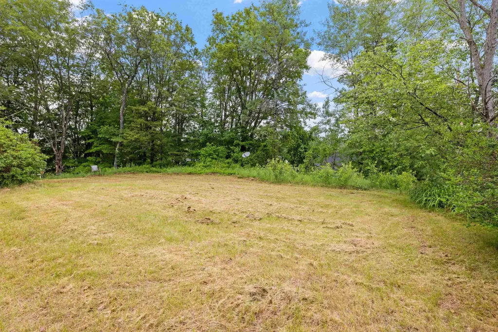 172 Cilleyville Road Andover NH 03216