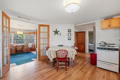 28 Potato Island Holderness NH 03245