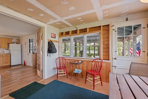 28 Potato Island Holderness NH 03245