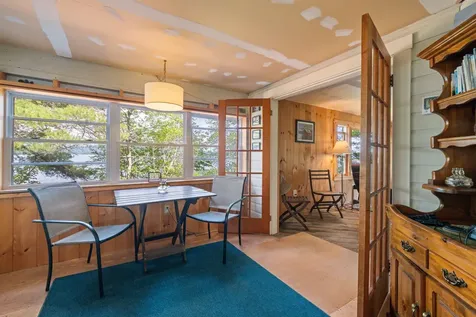 28 Potato Island Holderness NH 03245