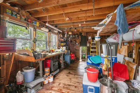 28 Potato Island Holderness NH 03245