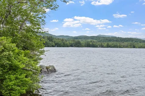 28 Potato Island Holderness NH 03245