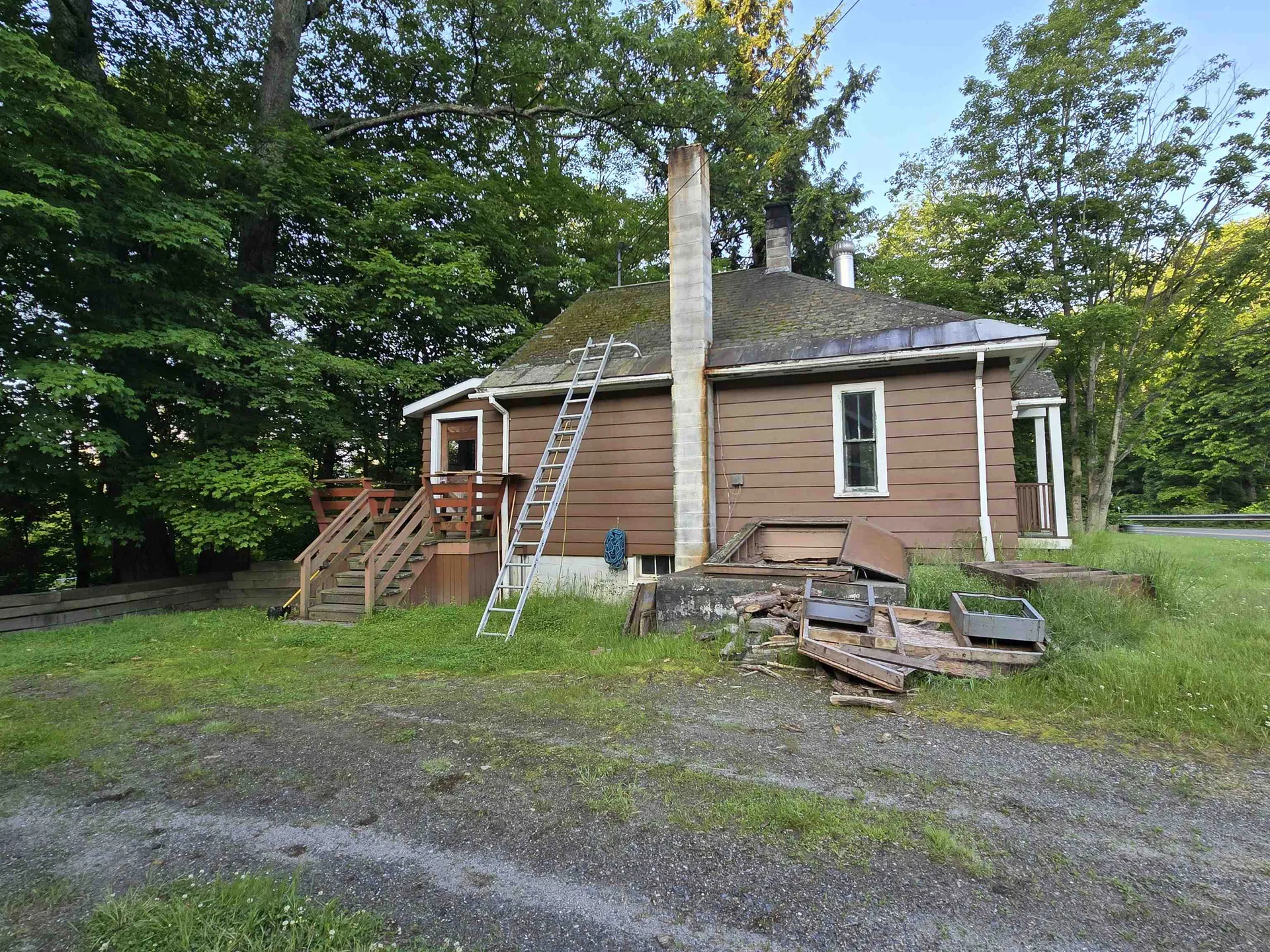 17 Old Newport Road Claremont NH 03743