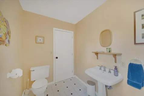 236 Lefebvre Lane Williston VT 05495