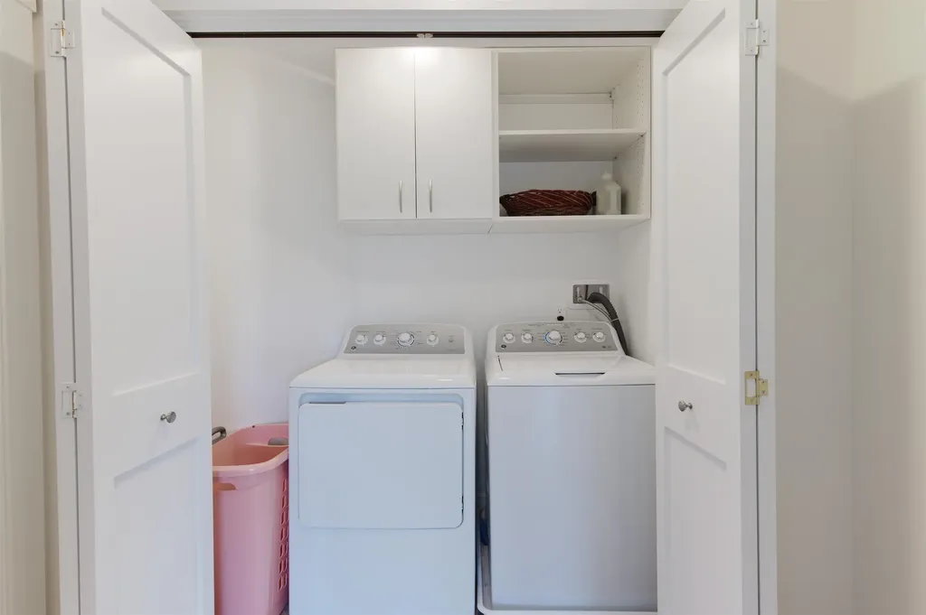 2075 Lafayette Road Portsmouth NH 03801