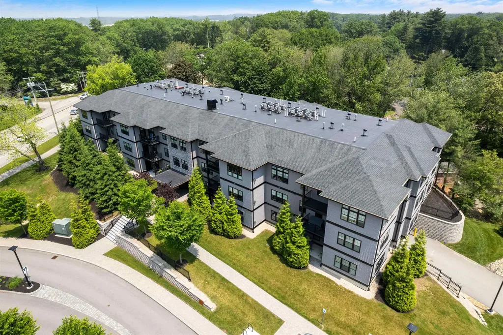 2075 Lafayette Road Portsmouth NH 03801