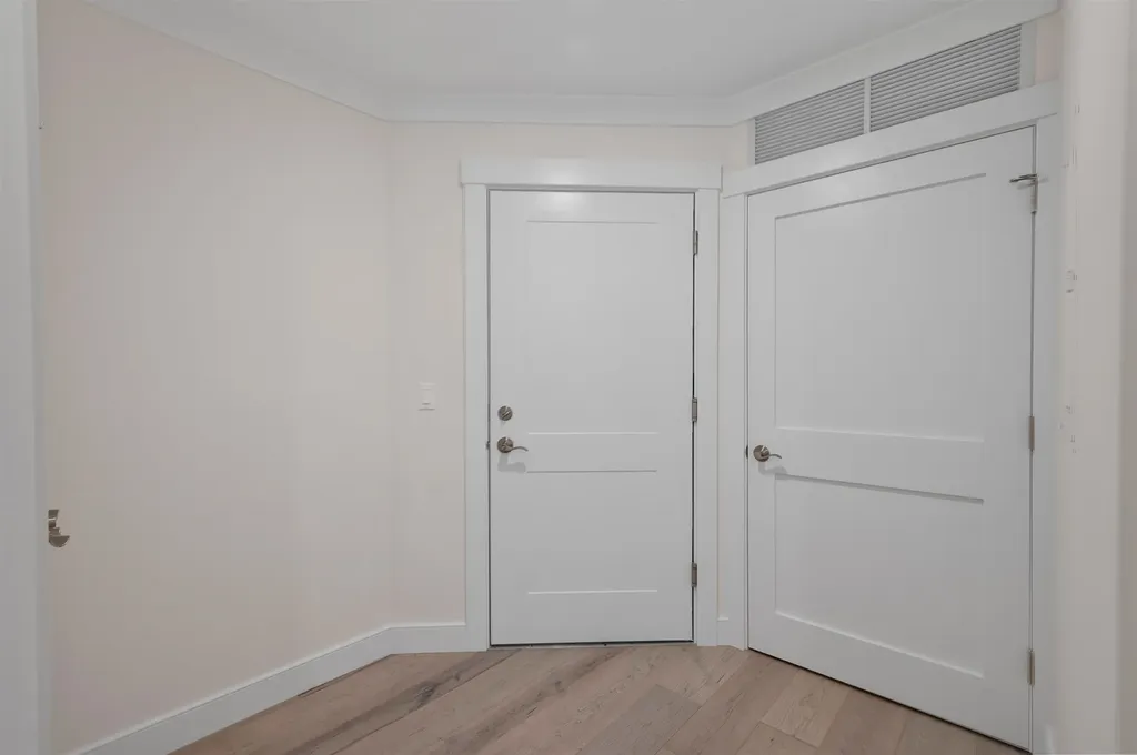 2075 Lafayette Road Portsmouth NH 03801
