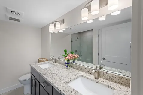 2075 Lafayette Road Portsmouth NH 03801