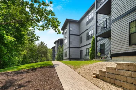 2075 Lafayette Road Portsmouth NH 03801