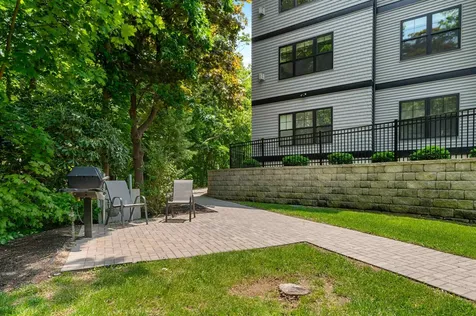2075 Lafayette Road Portsmouth NH 03801