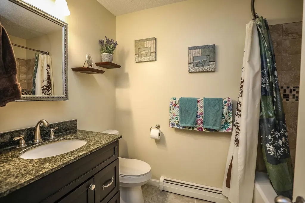 19 Shelburne Road Merrimack NH 03054