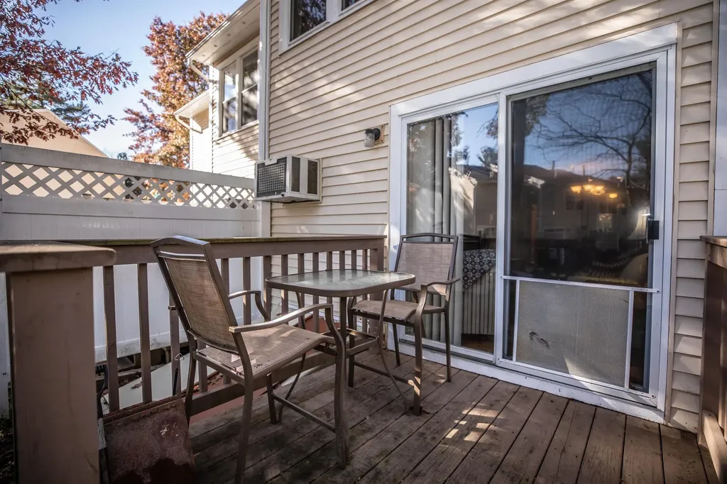 19 Shelburne Road Merrimack NH 03054