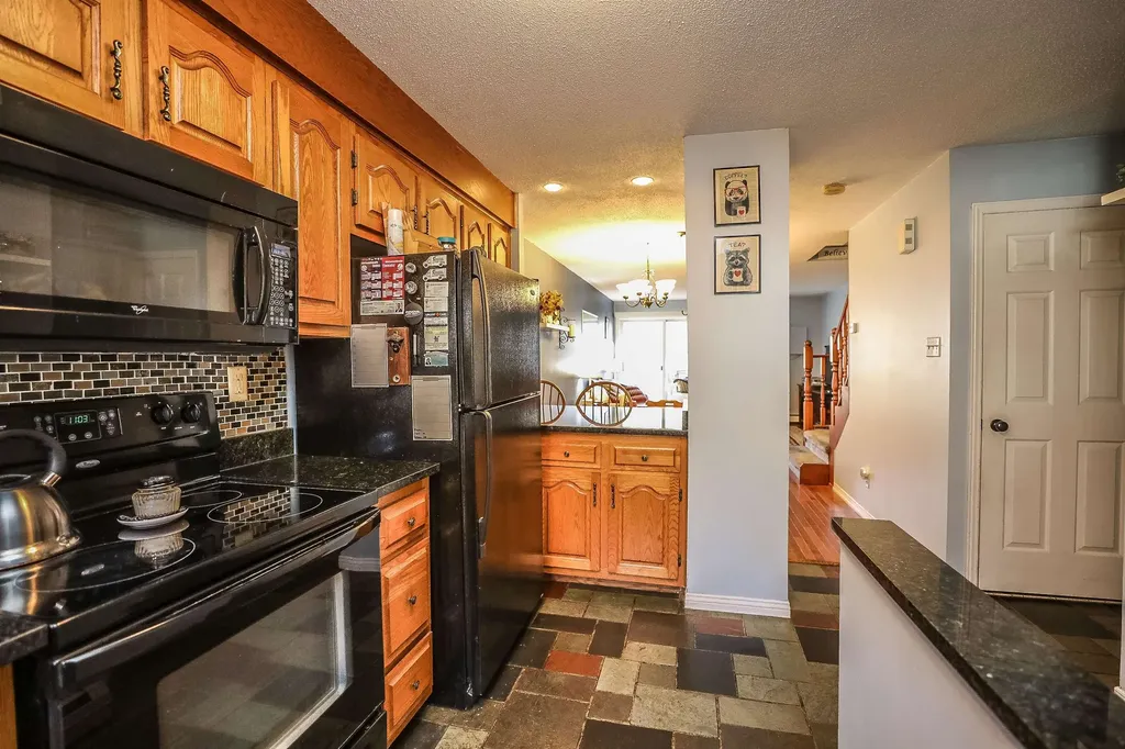 19 Shelburne Road Merrimack NH 03054