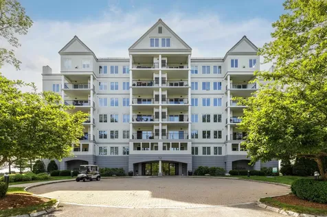 12 Mountain Laurels Drive Nashua NH 03062