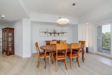 12 Mountain Laurels Drive Nashua NH 03062